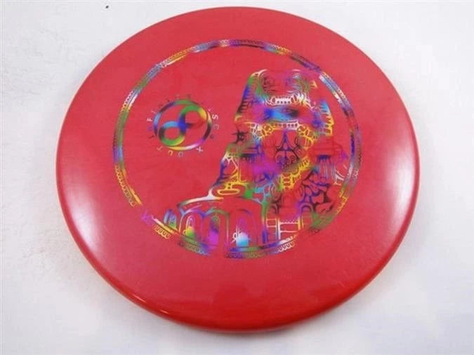 W675 Cohort red disc golf disc