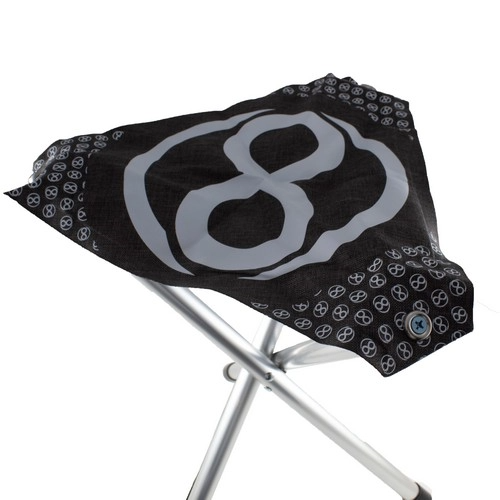 Tournament seat with large 8 logo, black.